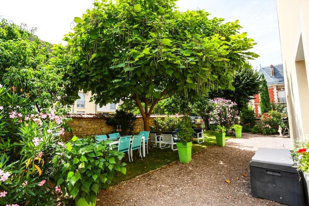 F3 80 M2 Longere Plain Pied Au Centre Auxonne. Villa Exterior photo