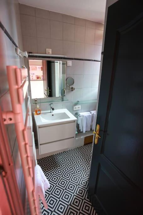 F3 80 M2 Longere Plain Pied Au Centre Auxonne. Villa Exterior photo